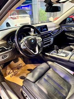 بي ام دبليو الفئة 7